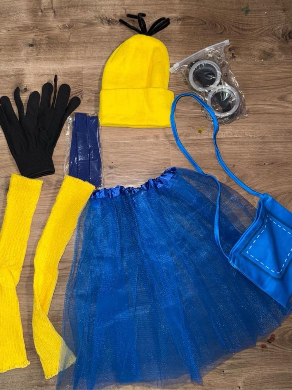 Brand new Blue and yellow Minion costume